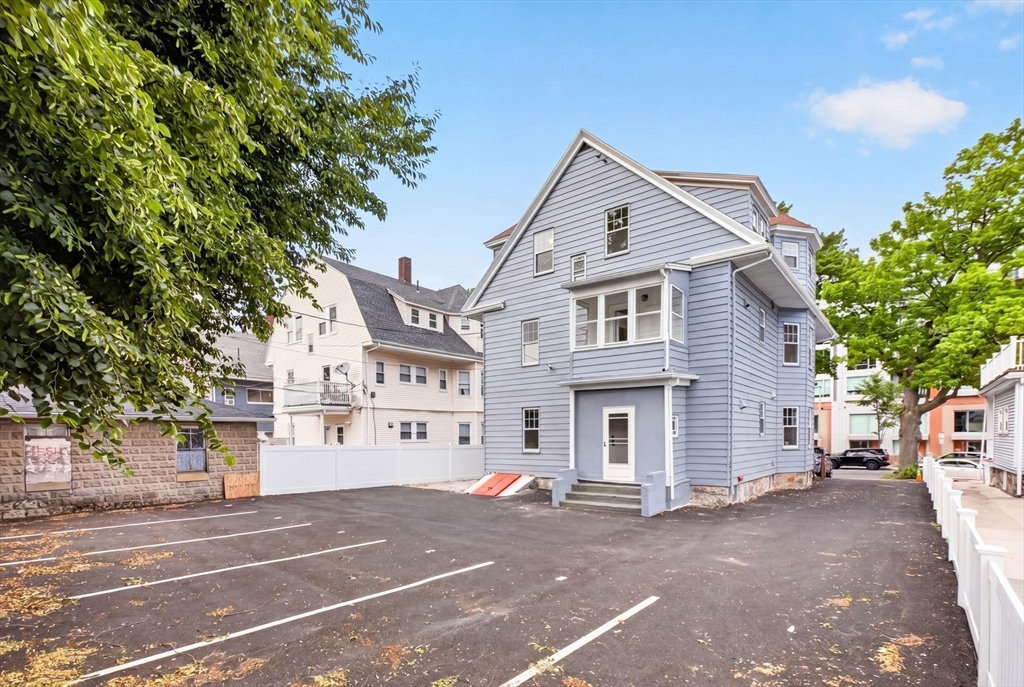 152 Washington Street, Unit 2 Boston, MA 02135 - Photo 15 of 17