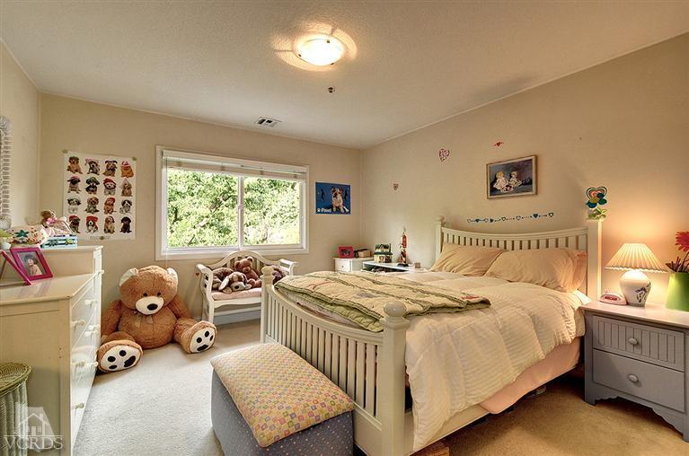 11675 Barranca Road Camarillo, CA 93012 - Photo 18 of 19 a bedroom with a bed and a window