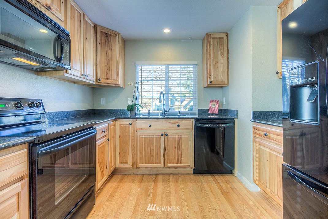 22605 14th Place West Bothell, WA 98021 - Photo 2 of 23