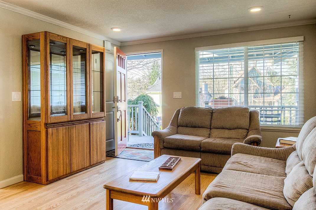 22605 14th Place West Bothell, WA 98021 - Photo 5 of 23