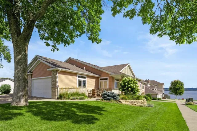 $750,000 | 1329 South Oak Street, Lake City, MN 55041