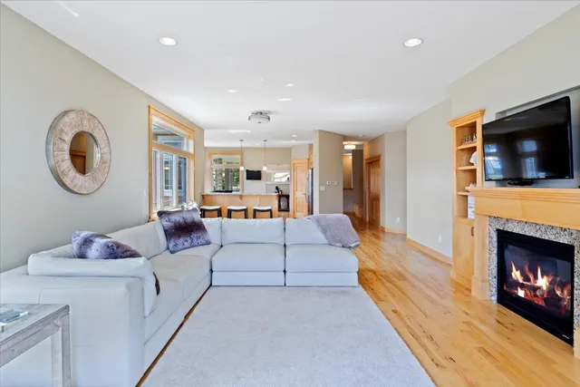 $750,000 | 1329 South Oak Street, Lake City, MN 55041