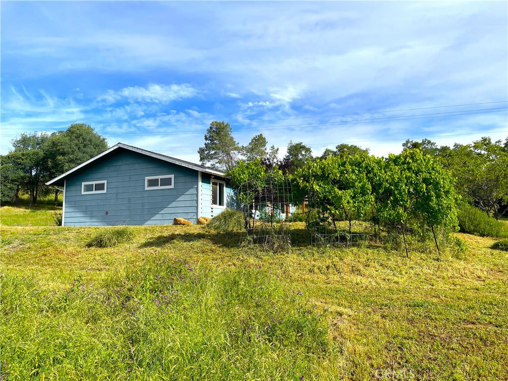 4176 Sebastopol Road Mariposa, CA 95338 - Photo 9 of 30