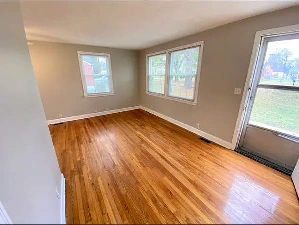 $1,850 | 2841 Colonial Circle, Nashville, TN 37214