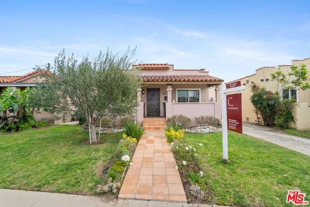 $5,250 | 1716 South Genesee Avenue, Los Angeles, CA 90019