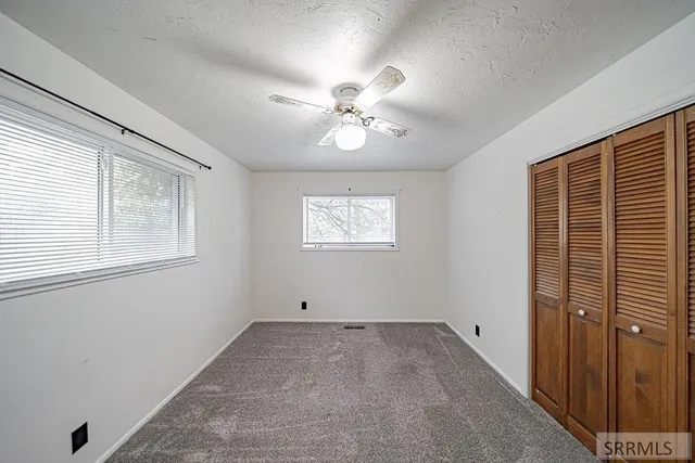 $370,000 | 130 Hatch Idaho Falls, Idaho Falls, ID 83401