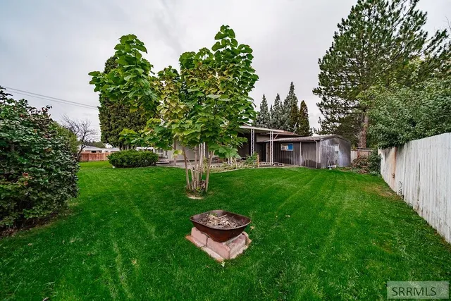 $370,000 | 130 Hatch Idaho Falls, Idaho Falls, ID 83401