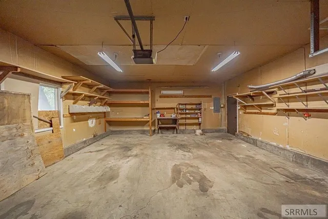 $370,000 | 130 Hatch Idaho Falls, Idaho Falls, ID 83401