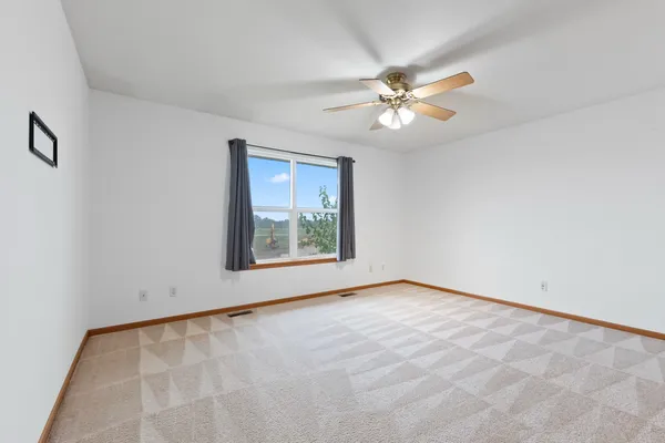 $264,500 | 1071 Alexandria Drive, Unit 1071, Sycamore, IL 60178