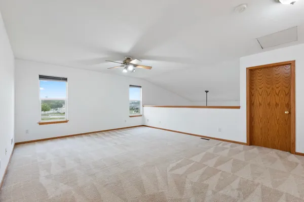 $264,500 | 1071 Alexandria Drive, Unit 1071, Sycamore, IL 60178