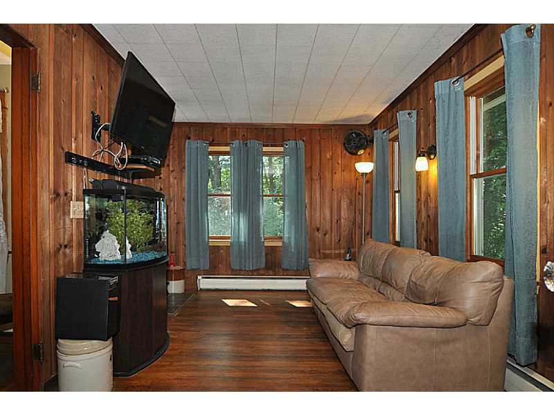 1661 Flat River Road Coventry, RI 02816 - Photo 8 of 20 Living Room.