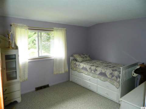 8495 Sanford Road Addison, MI 49220 - Photo 4 of 16 20413752-3.JPG