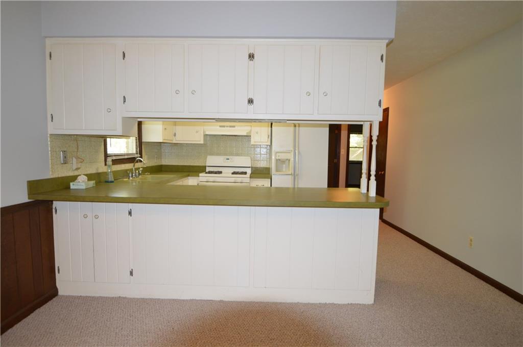916 Ralston Road Indianapolis, IN 46217 - Photo 14 of 30 Gallery Image 14