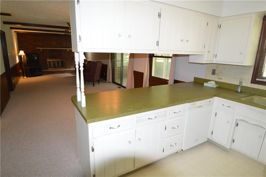 916 Ralston Road Indianapolis, IN 46217 - Photo 16 of 30 Gallery Image 16