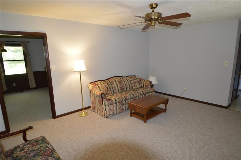 916 Ralston Road Indianapolis, IN 46217 - Photo 7 of 30 Gallery Image 7