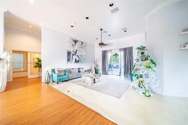 $2,900,000 | 5303 Southwest 111th Terrace, Davie, FL 33328