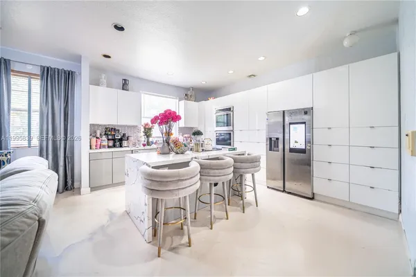 $2,900,000 | 5303 Southwest 111th Terrace, Davie, FL 33328