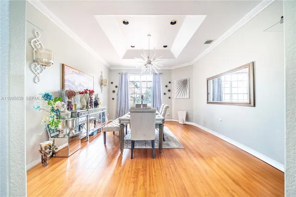 $2,900,000 | 5303 Southwest 111th Terrace, Davie, FL 33328