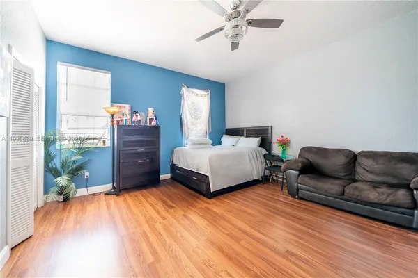 $2,900,000 | 5303 Southwest 111th Terrace, Davie, FL 33328
