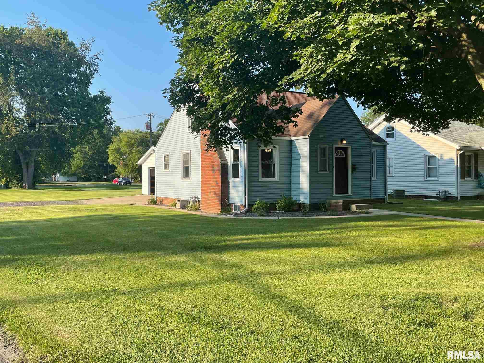 401 Kern Street Springfield, IL 62703 - Photo 3 of 9