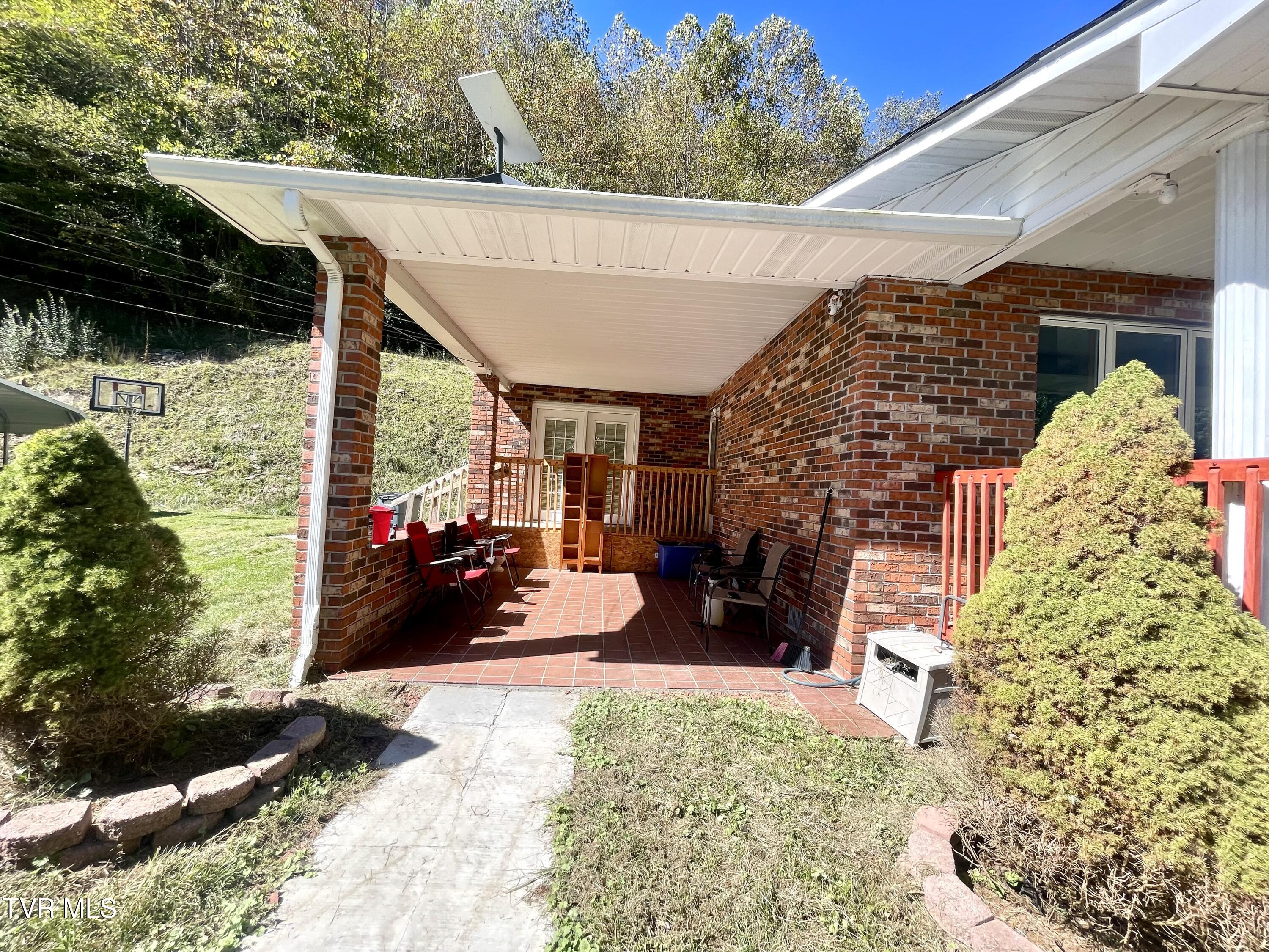 2989 Greenbrier Road Haysi, VA 24256 - Photo 28 of 37 IMG_0341