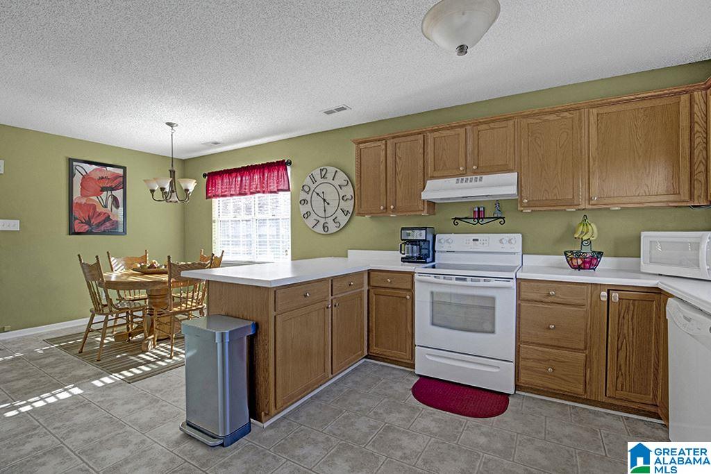 1701 Windsor Lane Leeds, AL 35094 - Photo 15 of 27
