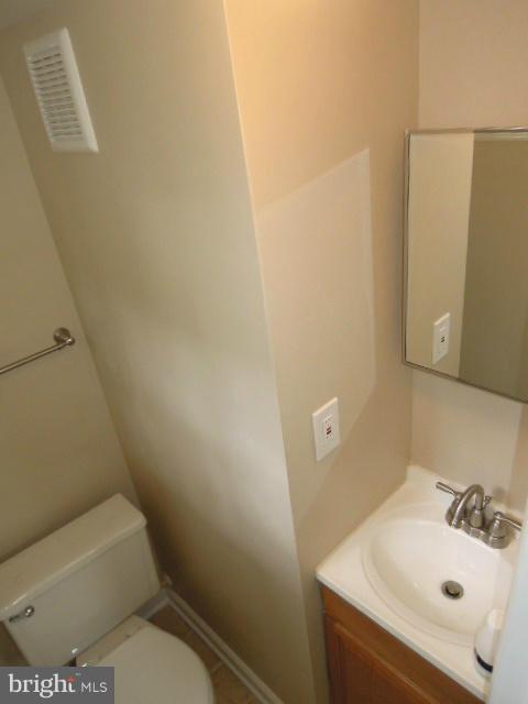 1357 Stonewood Road Baltimore, MD 21239 - Photo 25 of 29 Lower Level Bath
