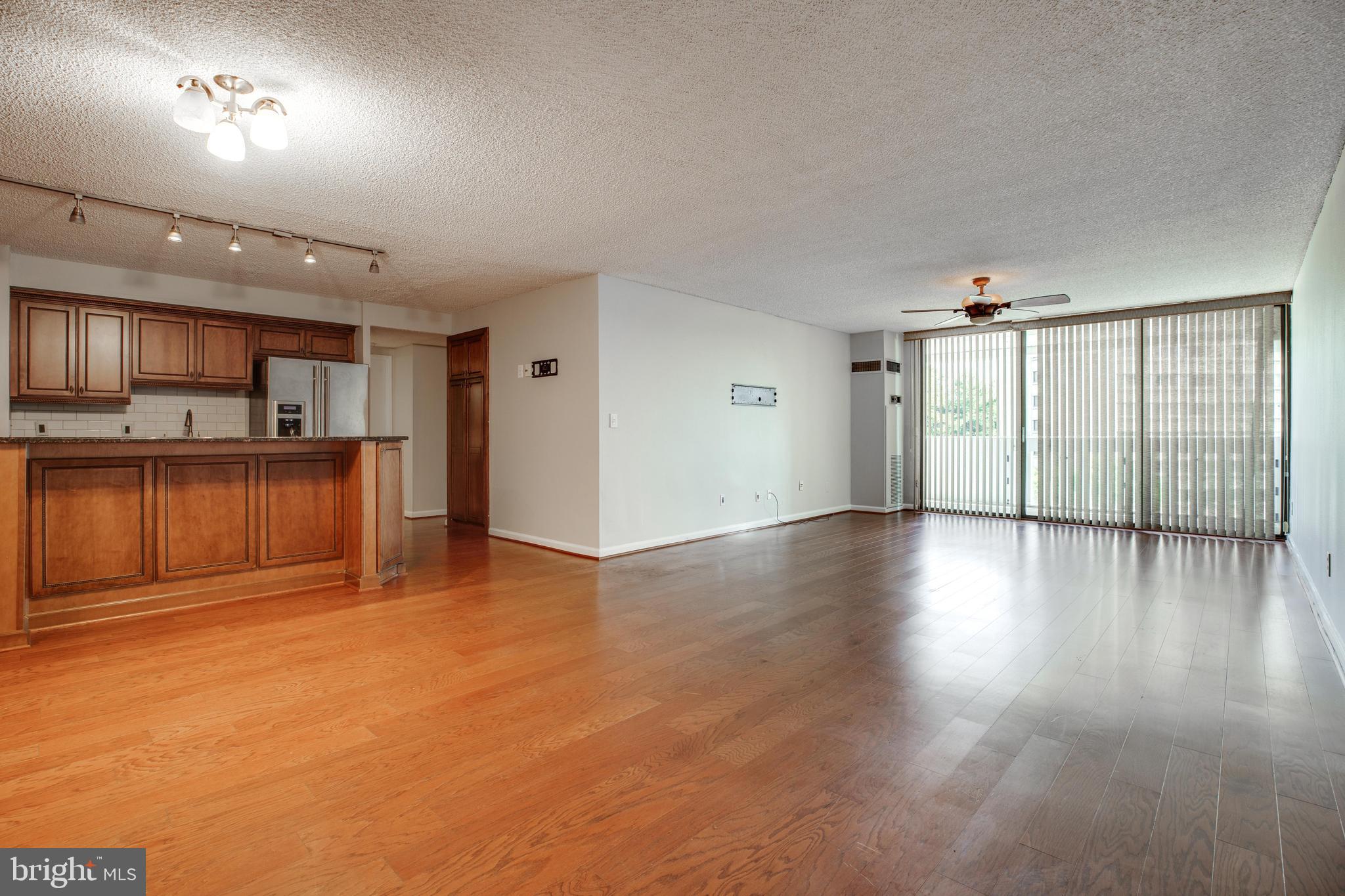 6101 Edsall Road, Unit 807 Alexandria, VA 22304 - Photo 16 of 34
