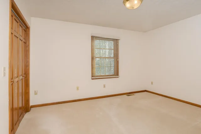 $359,900 | 2006 Haverhill Cc Park, Normal, IL 61761