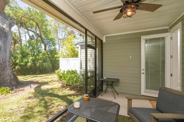 a view of an outdoor space