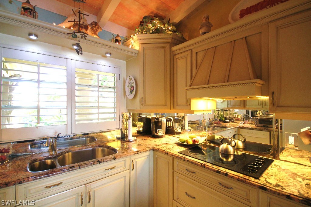 250 Randy Lane Fort Myers Beach, FL 33931 - Photo 25 of 25 Gallery Image 25