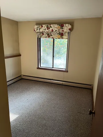 $209,000 | 401 Old Quechee Road, Unit 9A, Hartford, VT 05059