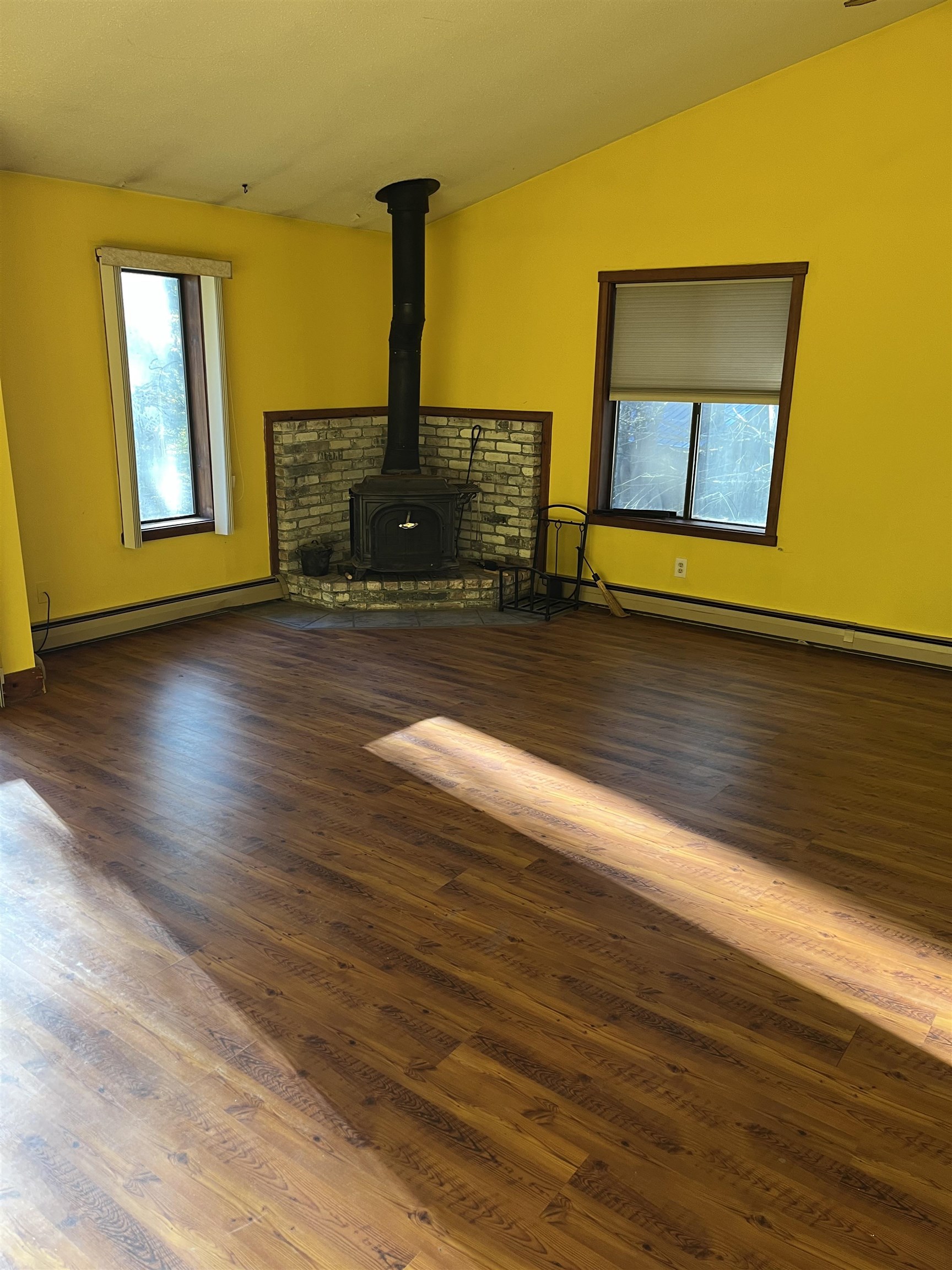 401 Old Quechee Road, Unit 9A Hartford, VT 05059 - Photo 3 of 14