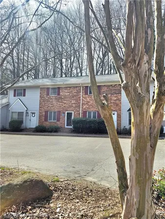 $145,000 | 817 Brickwood Court, Winston-Salem, NC 27127