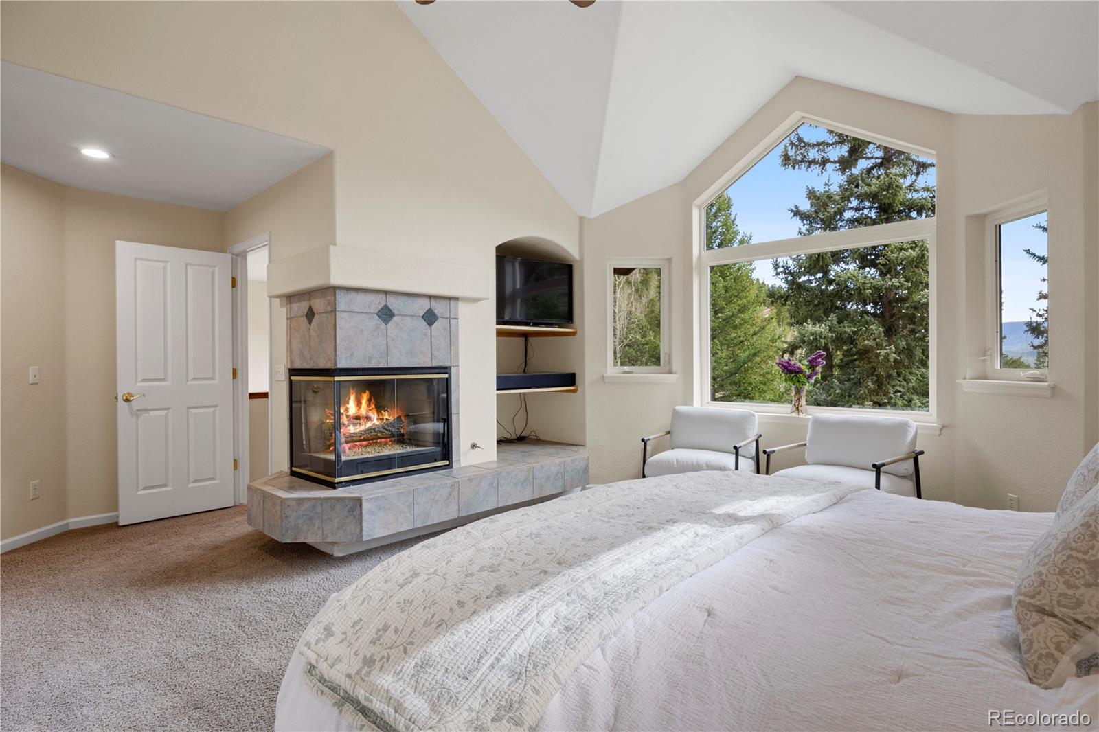 385 Snyder Mountain Road Evergreen, CO 80439 - Photo 18 of 49