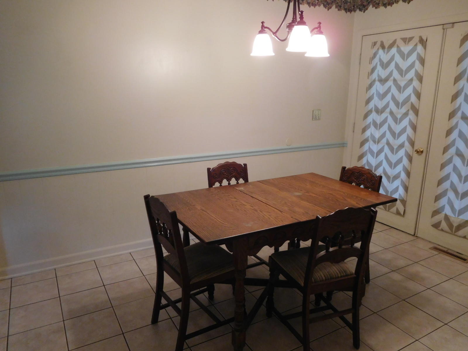 948 Pinebluff Lake Road Aberdeen, NC 28315 - Photo 12 of 28 Eating Area