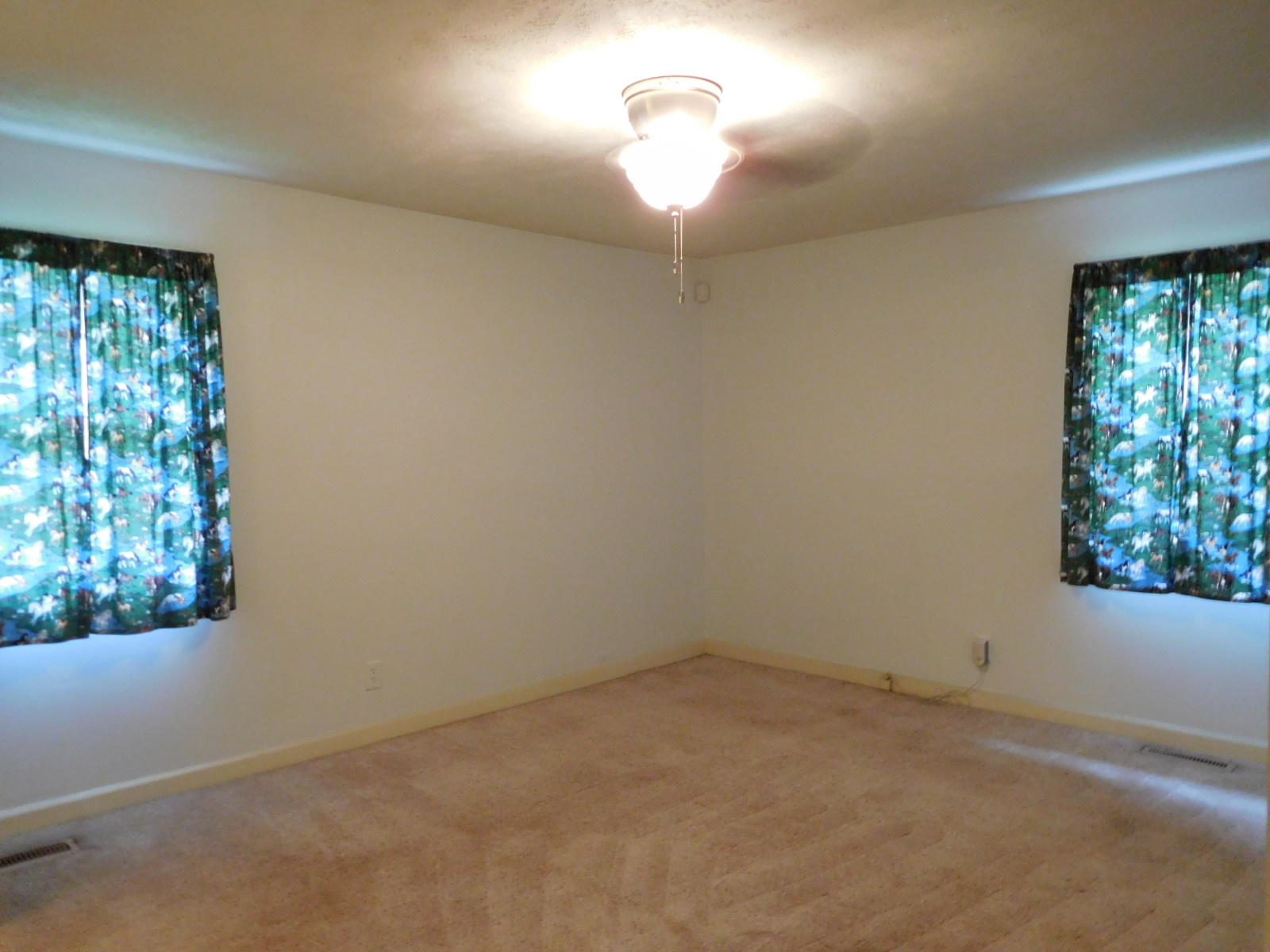 948 Pinebluff Lake Road Aberdeen, NC 28315 - Photo 4 of 28 Bedroom
