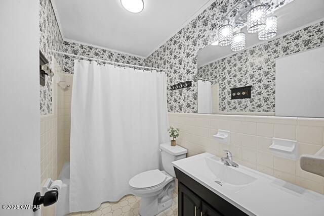 3023 Christmasville Road Jackson, TN 38305 - Photo 11 of 20 a bathroom with a sink and a mirror