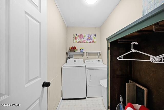 3023 Christmasville Road Jackson, TN 38305 - Photo 17 of 20 a utility room with dryer and washer