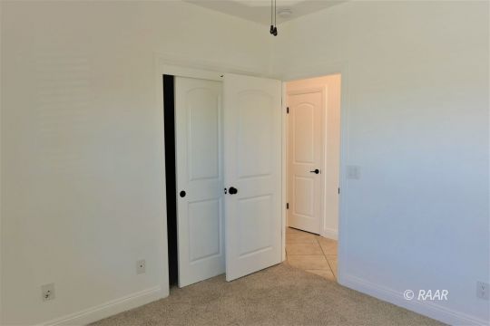 1516 Mayo Street Ridgecrest, CA 93555 - Photo 28 of 33 a view of an empty room