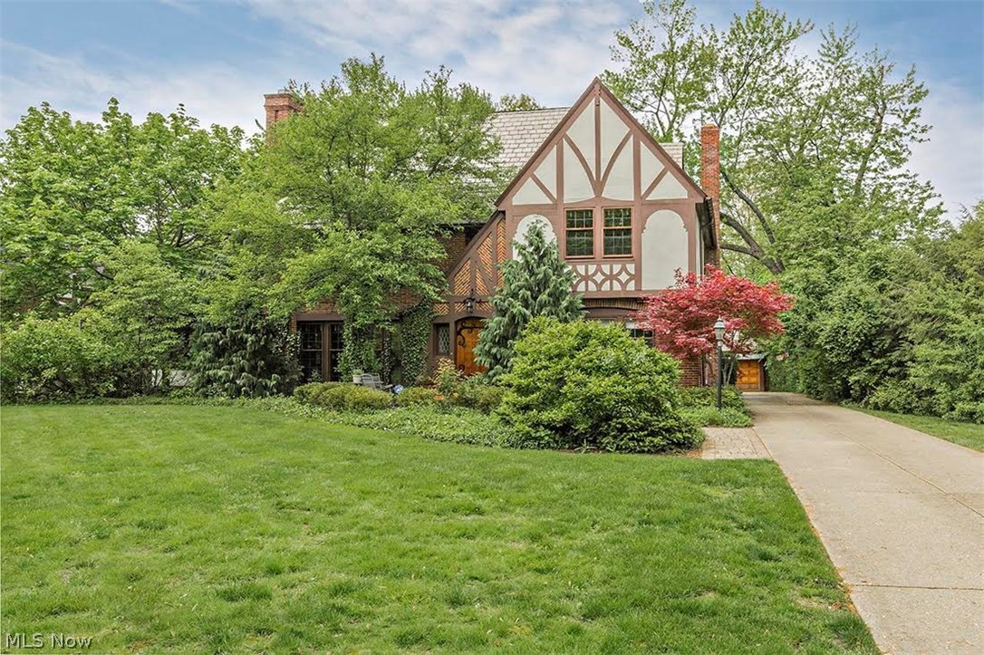 2842 Fontenay Road Cleveland, OH 44120 - Photo 1 of 35 Gallery Image 1