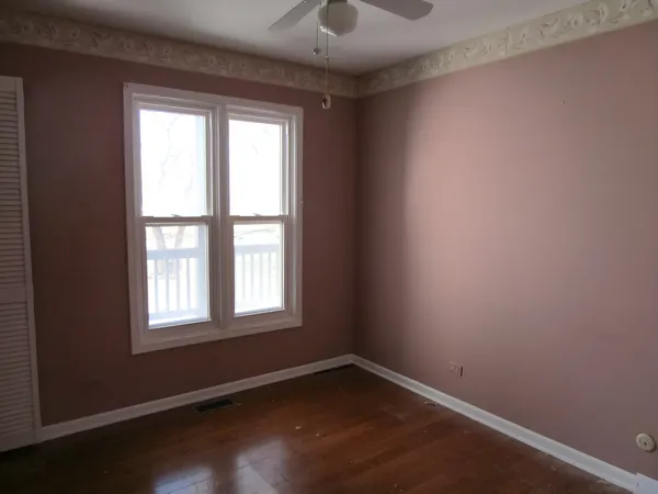 $390,000 | 104 Oxford Place, Bloomingdale, IL 60108