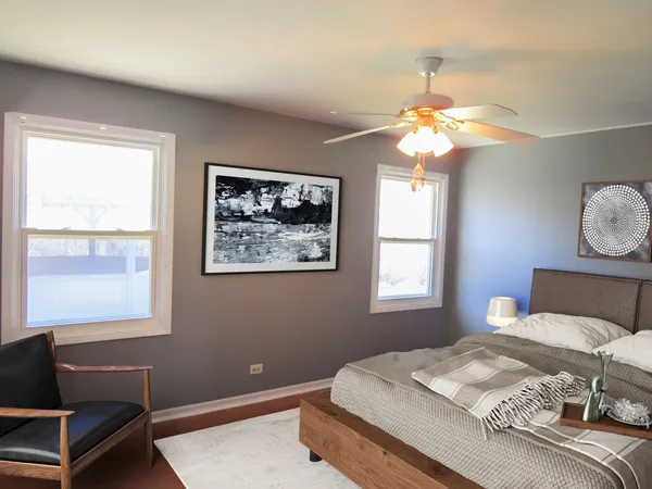 $390,000 | 104 Oxford Place, Bloomingdale, IL 60108