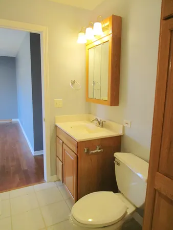 $390,000 | 104 Oxford Place, Bloomingdale, IL 60108