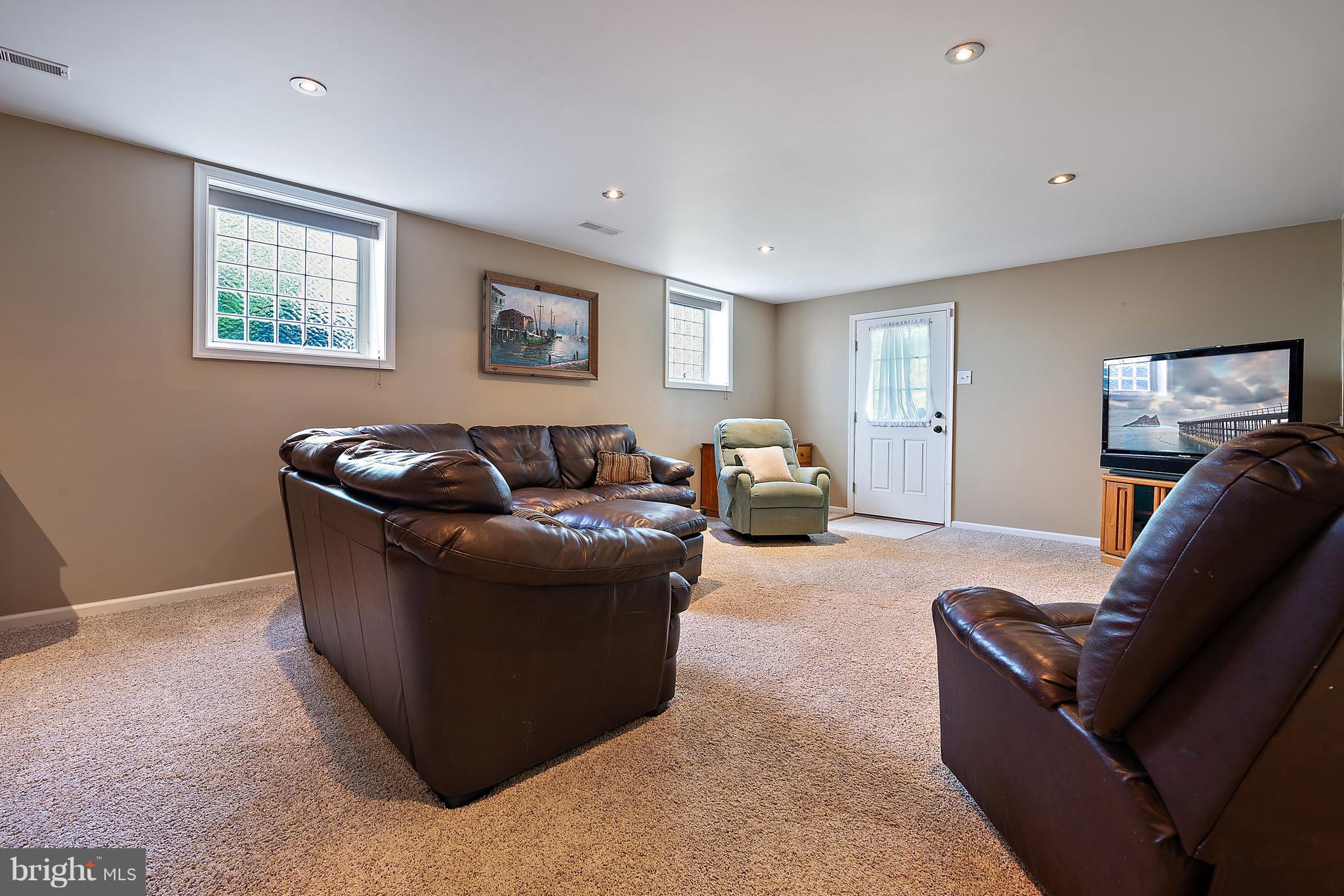140 Rexmont Road Lebanon, PA 17042 - Photo 29 of 42 Gallery Image 29