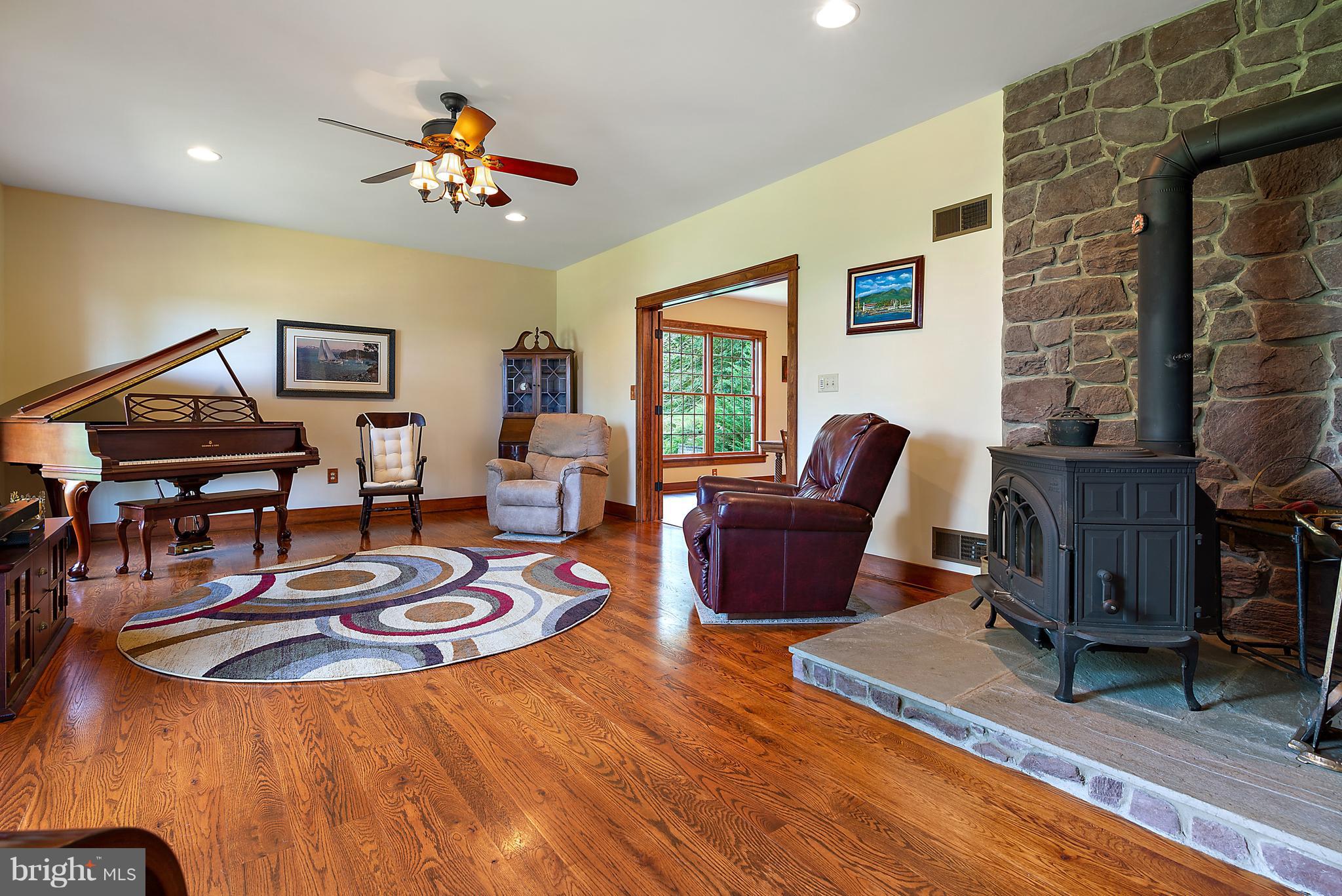 140 Rexmont Road Lebanon, PA 17042 - Photo 6 of 42 Gallery Image 6
