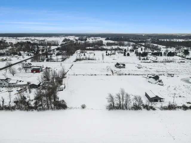 $115,000 | 8576 Port Sheldon Street, Zeeland, MI 49464