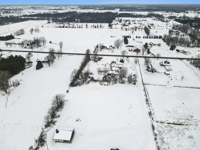 $115,000 | 8576 Port Sheldon Street, Zeeland, MI 49464