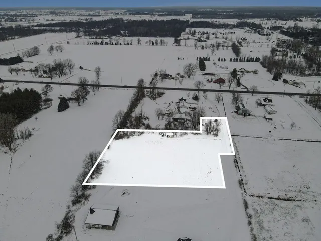 $115,000 | 8576 Port Sheldon Street, Zeeland, MI 49464