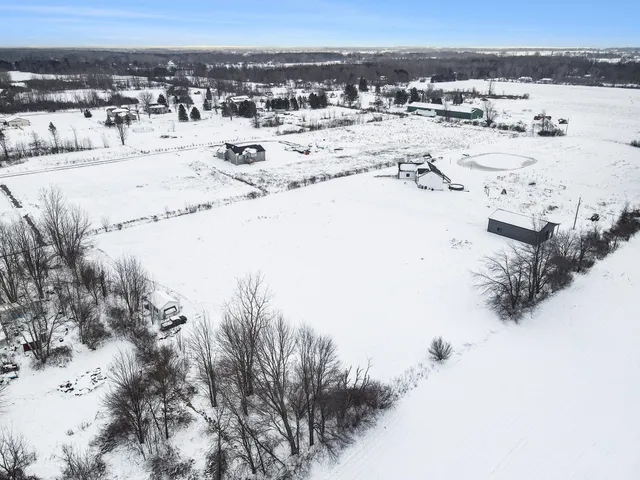 $115,000 | 8576 Port Sheldon Street, Zeeland, MI 49464